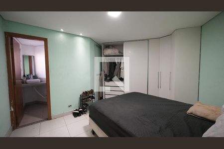 Quarto Suíte de casa à venda com 1 quarto, 60m² em Vila Gilda, Santo André