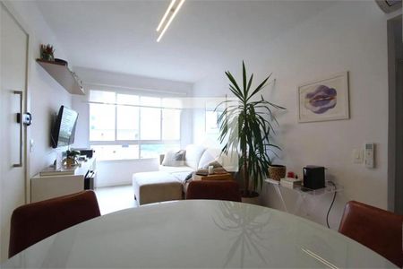 Apartamento à venda com 2 quartos, 60m² em Vila Olímpia, São Paulo