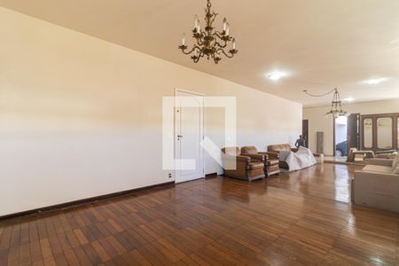 Sala de casa para alugar com 5 quartos, 363m² em Planalto Paulista, São Paulo