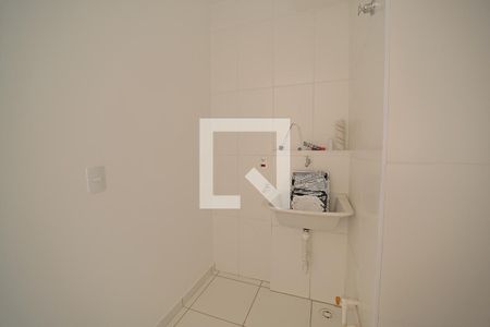 Cozinha e Área de Serviço de apartamento para alugar com 2 quartos, 40m² em Jardim Maringa, São Paulo