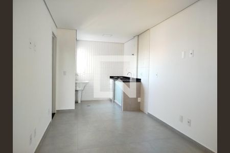 Studio - Sala e cozinha de kitnet/studio para alugar com 1 quarto, 29m² em Vila Invernada, São Paulo