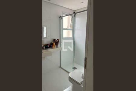 Banheiro de apartamento para alugar com 3 quartos, 132m² em Jardim Zaira, Guarulhos