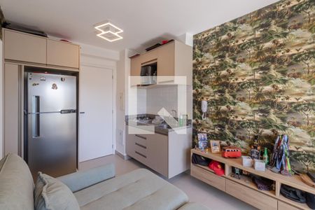 Sala e Cozinha de kitnet/studio para alugar com 1 quarto, 32m² em Moema, São Paulo