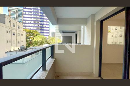 Varanda de kitnet/studio para alugar com 1 quarto, 28m² em Perdizes, São Paulo