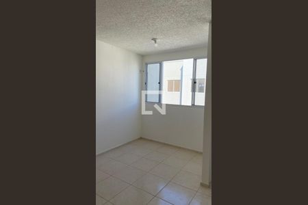 Sala de apartamento para alugar com 2 quartos, 42m² em Jardim Alvorada, Nova Iguaçu