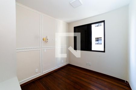 Quarto 1 de apartamento para alugar com 3 quartos, 105m² em Lourdes, Belo Horizonte