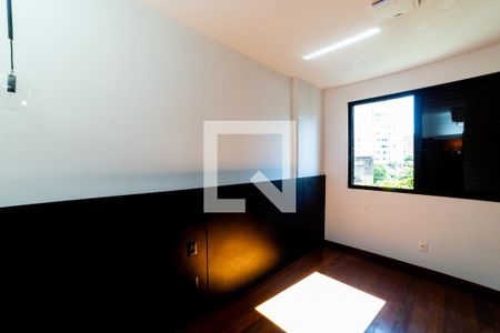 Suíte de apartamento para alugar com 3 quartos, 105m² em Lourdes, Belo Horizonte