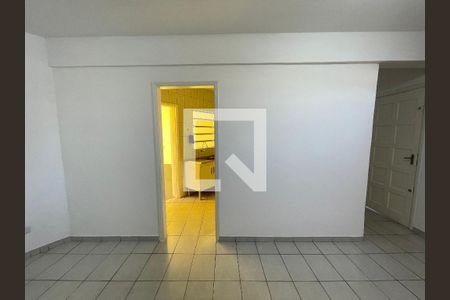 Sala de casa à venda com 2 quartos, 90m² em Jardim Alvorada (zona Oeste), São Paulo