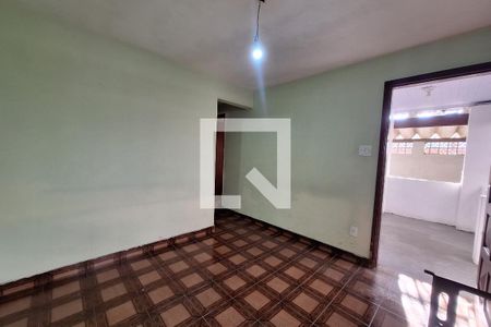 Sala  de casa à venda com 3 quartos, 200m² em Vila Guarani, Santo André