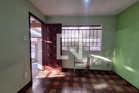 Sala  de casa à venda com 3 quartos, 200m² em Vila Guarani, Santo André