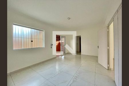 Casa à venda com 6 quartos, 428m² em Paraíso, Belo Horizonte