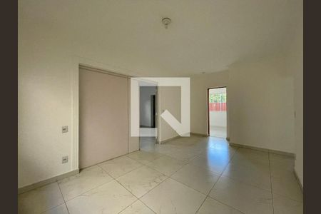 Casa à venda com 6 quartos, 428m² em Paraíso, Belo Horizonte