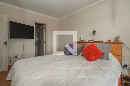 Quarto Suíte de apartamento para alugar com 3 quartos, 110m² em Jardim Itu, Porto Alegre