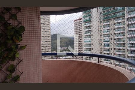 Varanda de apartamento para alugar com 2 quartos, 68m² em Barra da Tijuca, Rio de Janeiro