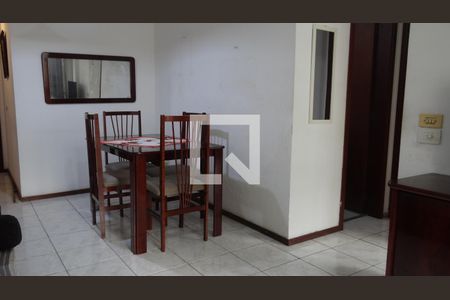 Sala de apartamento para alugar com 2 quartos, 68m² em Barra da Tijuca, Rio de Janeiro