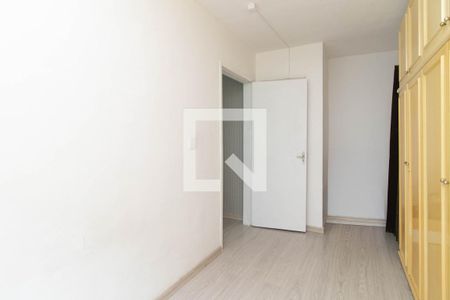 Quarto de apartamento para alugar com 1 quarto, 40m² em Vila Nova, Porto Alegre