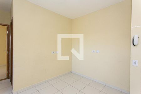 Sala de apartamento para alugar com 2 quartos, 50m² em Jardim Santa Teresinha, São Paulo