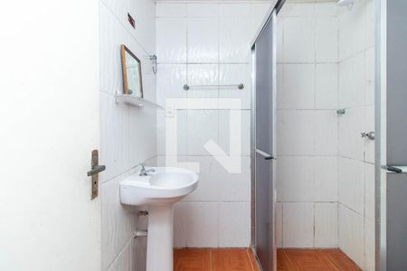 Banheiro de apartamento à venda com 1 quarto, 39m² em Cristal, Porto Alegre