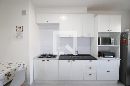 Sala e Cozinha de apartamento para alugar com 1 quarto, 26m² em Guaianases, São Paulo