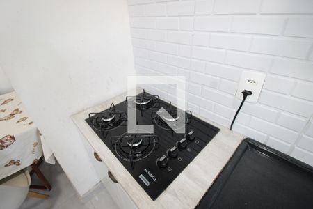 Sala e Cozinha de apartamento para alugar com 1 quarto, 26m² em Guaianases, São Paulo