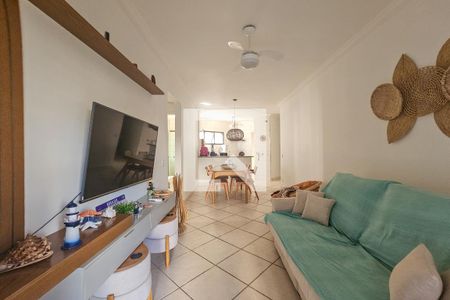 Apartamento para alugar com 2 quartos, 76m² em Vila Alzira, Guarujá