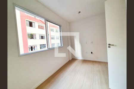 Sala/Quarto de kitnet/studio para alugar com 1 quarto, 15m² em República, São Paulo