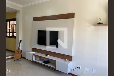 Sala de casa à venda com 3 quartos, 175m² em Rio Pequeno, São Paulo