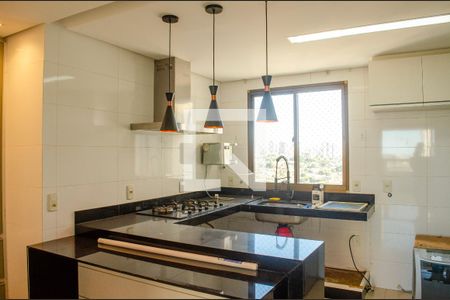 Cozinha de apartamento para alugar com 3 quartos, 126m² em Jardim Goiás, Goiânia