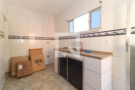 Cozinha de apartamento para alugar com 2 quartos, 60m² em Realengo, Rio de Janeiro
