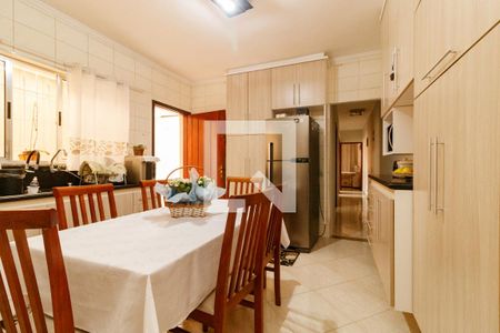 Casa para alugar com 3 quartos, 163m² em Parque Edu Chaves, São Paulo