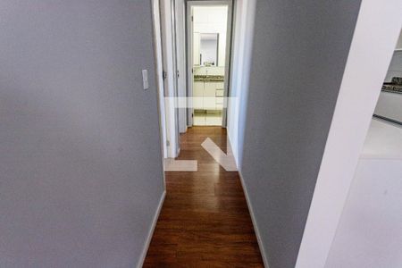 Corredor de apartamento para alugar com 2 quartos, 52m² em Taboão, São Bernardo do Campo