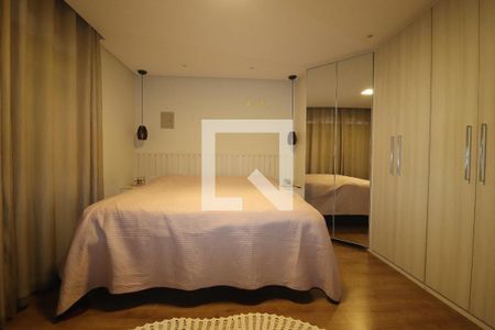 Quarto 1 suíte de casa para alugar com 3 quartos, 293m² em Jardim Santo Alberto, Santo André