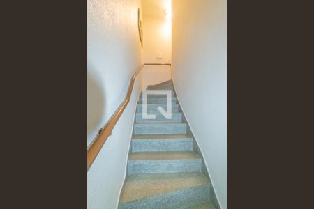 Casa à venda com 2 quartos, 92m² em São José, Canoas