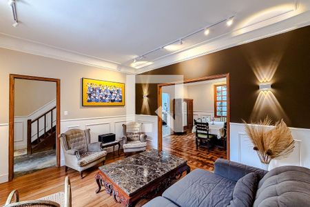 Sala de casa para alugar com 3 quartos, 203m² em Vila Mariana, São Paulo
