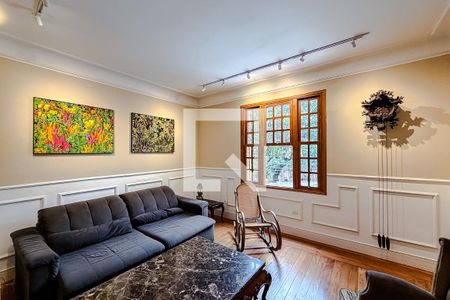 Sala de casa para alugar com 3 quartos, 203m² em Vila Mariana, São Paulo