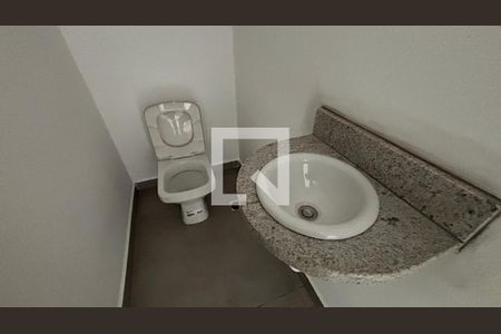 Lavabo de casa à venda com 3 quartos, 126m² em Vila Pires, Santo André