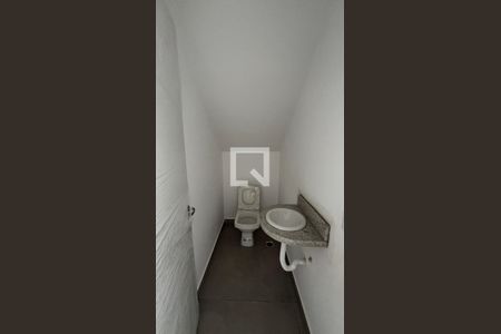Lavabo de casa à venda com 3 quartos, 126m² em Vila Pires, Santo André