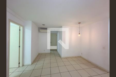 Apartamento para alugar com 2 quartos, 86m² em Laranjeiras, Rio de Janeiro