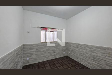 Quarto 1 de casa para alugar com 2 quartos, 90m² em São Benedito, Nova Iguaçu