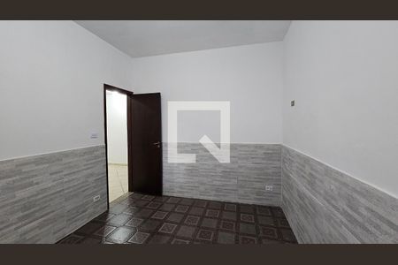Quarto 1 de casa para alugar com 2 quartos, 90m² em São Benedito, Nova Iguaçu