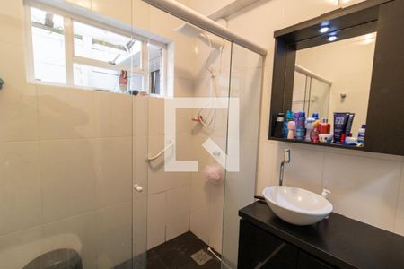 Banheiro de apartamento à venda com 1 quarto, 75m² em Cidade Baixa, Porto Alegre