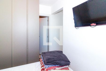 Suíte de apartamento para alugar com 2 quartos, 46m² em Jardim Santo Antoninho, São Paulo