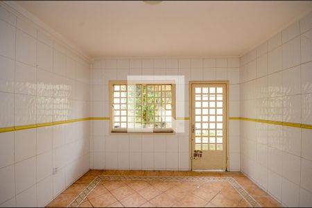 Cozinha de casa para alugar com 3 quartos, 282m² em Chácara Inglesa, São Paulo