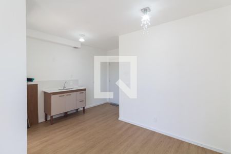 Sala/Cozinha de apartamento para alugar com 2 quartos, 38m² em Vila Campanela, São Paulo
