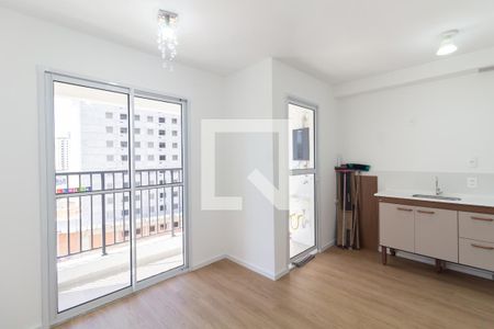 Sala/Cozinha de apartamento para alugar com 2 quartos, 38m² em Vila Campanela, São Paulo