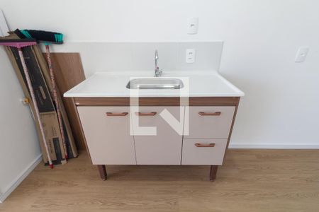 Sala/Cozinha de apartamento para alugar com 2 quartos, 38m² em Vila Campanela, São Paulo