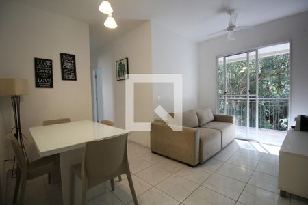 Sala  de apartamento para alugar com 2 quartos, 54m² em Vila Andrade, São Paulo