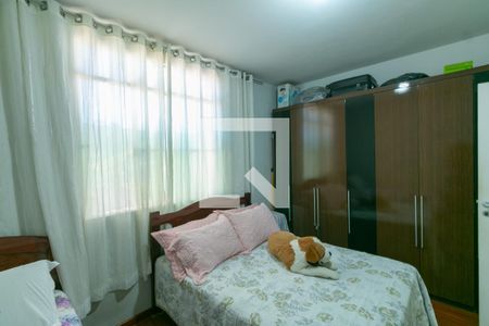 Casa à venda com 2 quartos, 70m² em Universo, Belo Horizonte