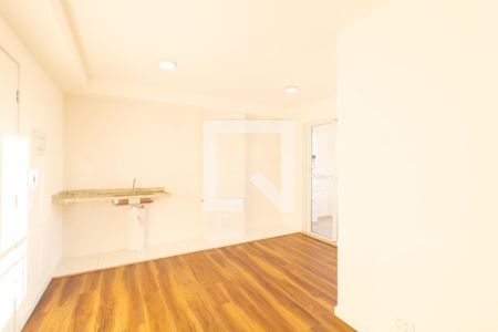 Sala/Cozinha de apartamento para alugar com 2 quartos, 42m² em Itaquera, São Paulo