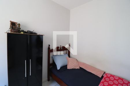 Quarto 2 de apartamento para alugar com 2 quartos, 47m² em Shopping Park, Uberlândia